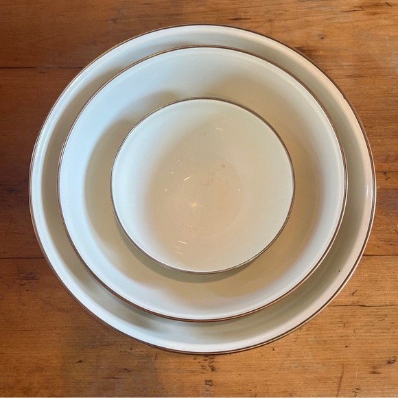 Mackenzie Childs Aurora Pattern Bowls Set of 3 - Picture 12 of 13